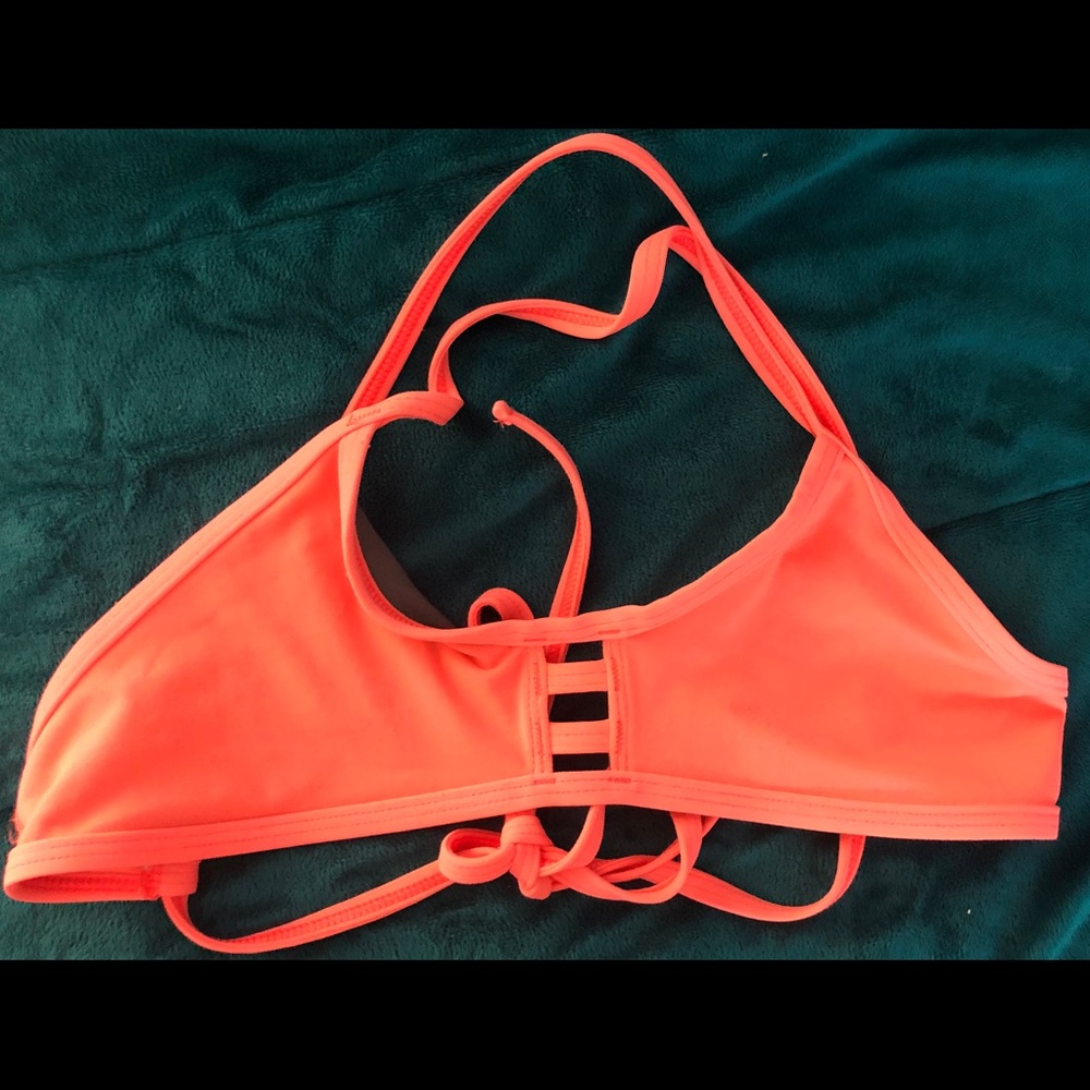 Joyln bikini top